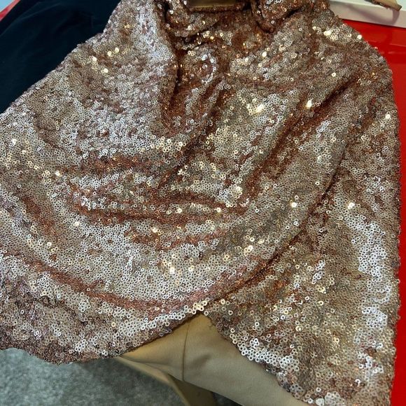LF Evie Sequin Mini Rose Gold Dress Size Small - Picture 6 of 6